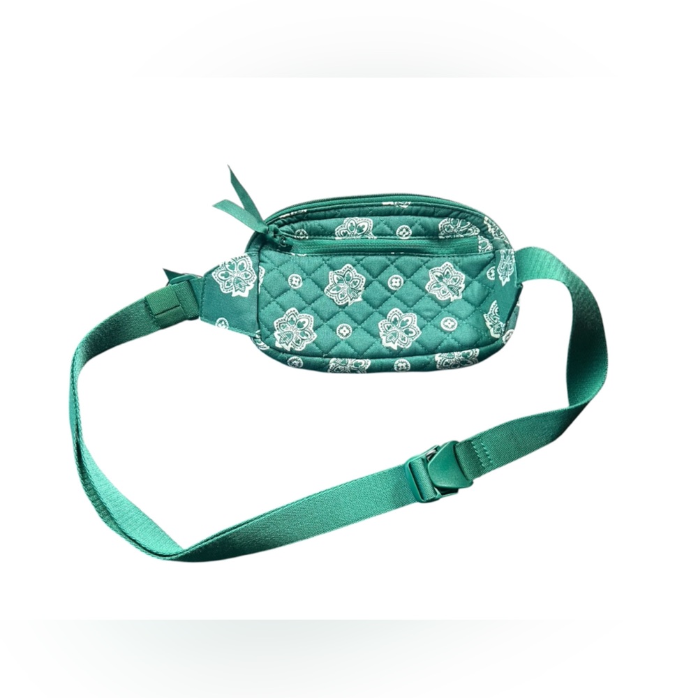VERA BRADLEY NEW YORK JETS special edition green white belt bag NWT - Picture 3 of 7